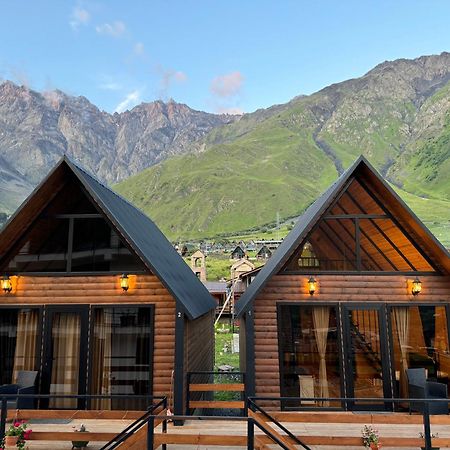 Outdoor Cottages Kazbegi מראה חיצוני תמונה